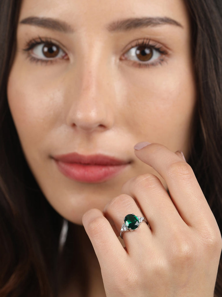 Silver Dark Green Oval Ring