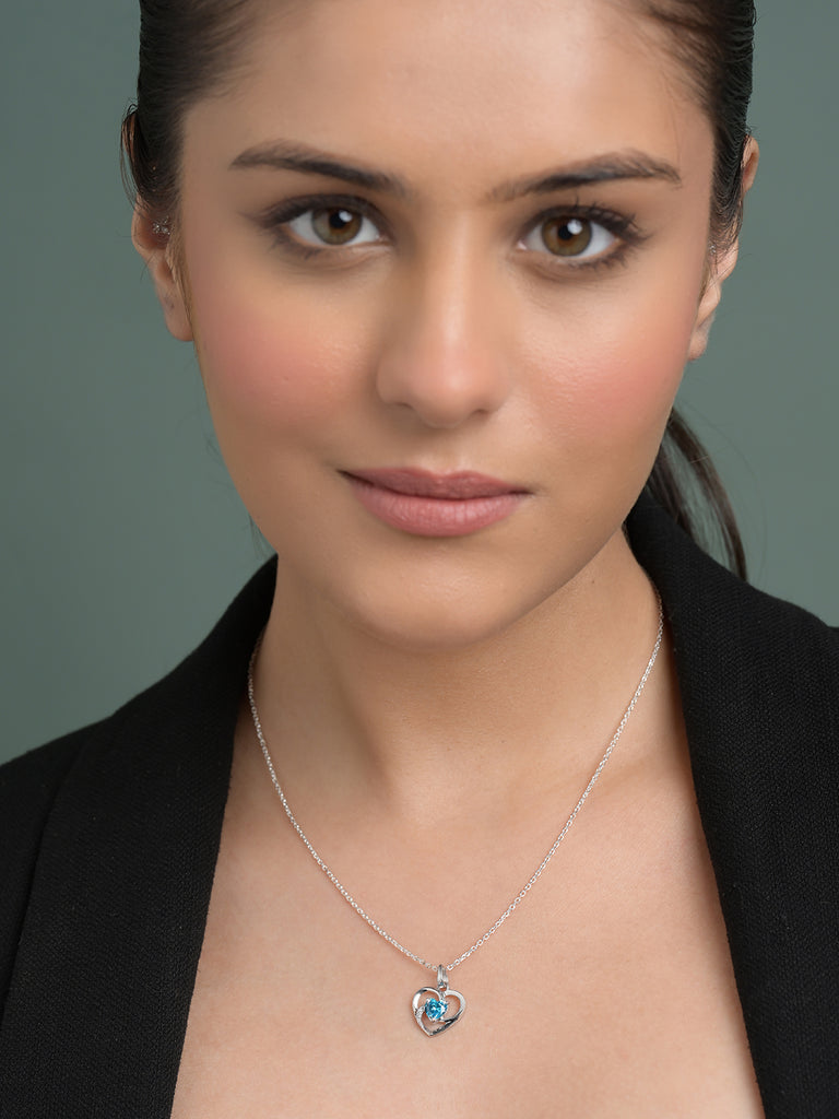 Silver Heart Pendant Chain Necklace